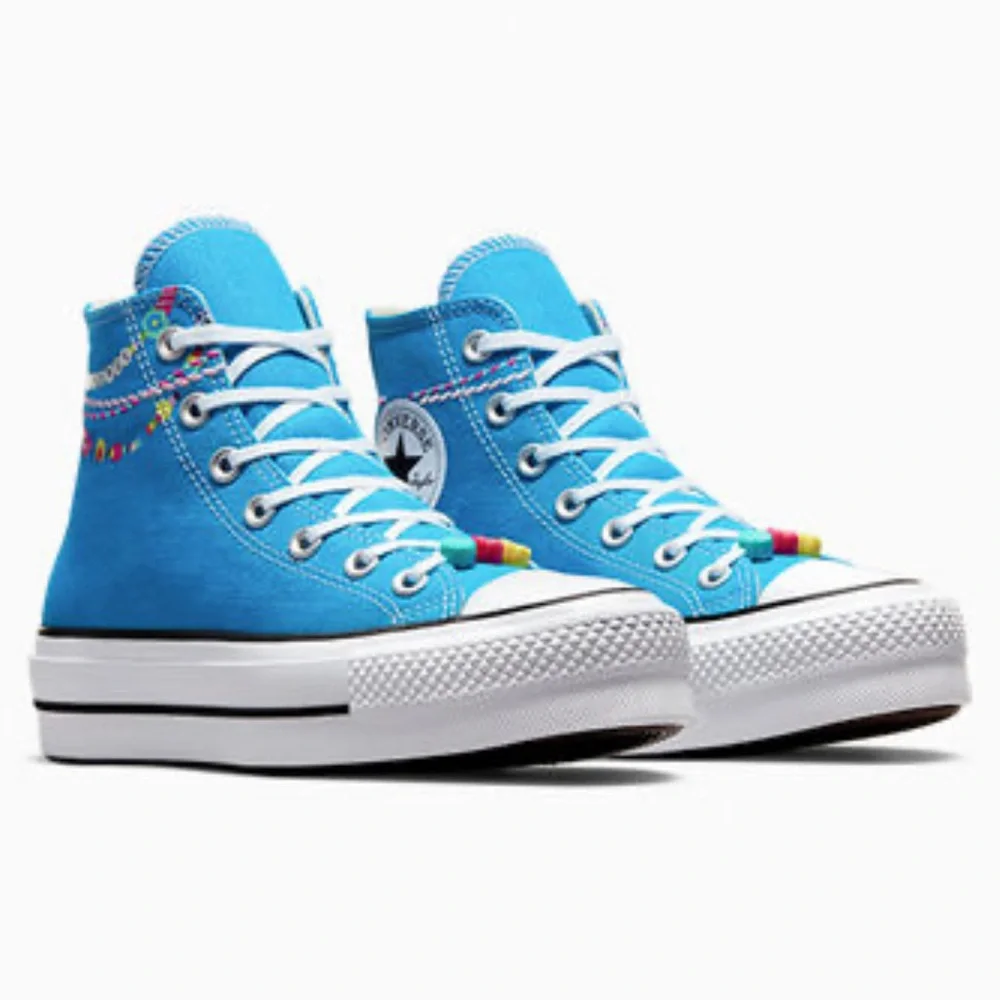 NWT Converse Chuck Taylor All Star Lift Platform Embroidered Bracelet